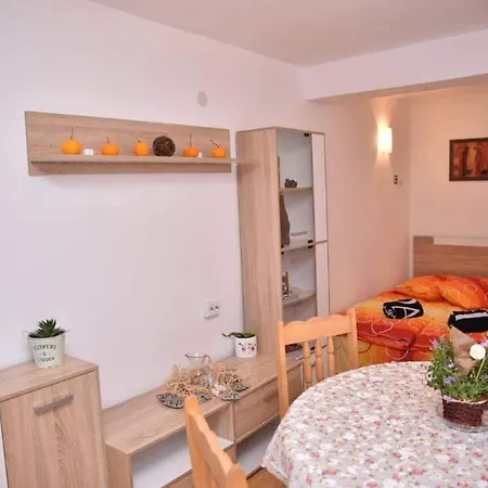Rose -entire Place Apartman Veliko Tarnovo